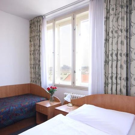 Hotel Legie Bed&Breakfast Prag Exterior foto
